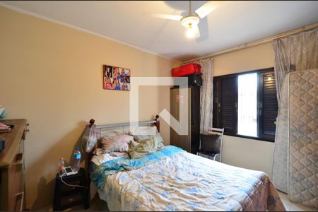 Casa à venda com 260m², 3 quartos e 2 vagasQuarto 1