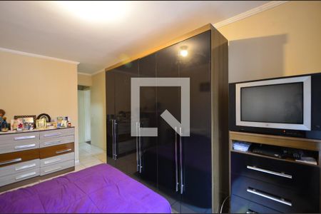 Casa à venda com 260m², 3 quartos e 2 vagasSuíte