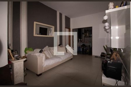 Apartamento à venda com 150m², 3 quartos e 2 vagasSala