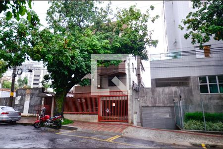 Apartamento para alugar com 80m², 3 quartos e 2 vagasFachada 