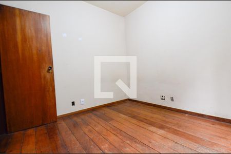 Quarto de apartamento para alugar com 3 quartos, 80m² em Cruzeiro, Belo Horizonte