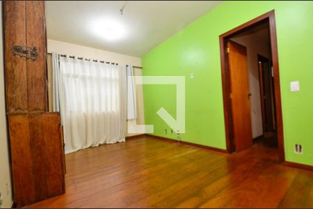 Sala de apartamento para alugar com 3 quartos, 80m² em Cruzeiro, Belo Horizonte