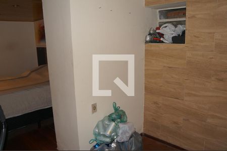 Casa à venda com 465m², 5 quartos e 3 vagasCloset Quarto 4