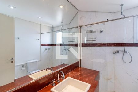 Apartamento à venda com 170m², 4 quartos e 3 vagasBanheiro da Suíte 3