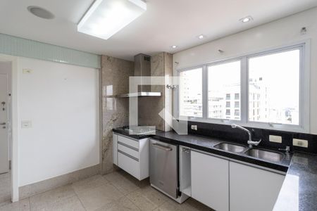 Apartamento à venda com 170m², 4 quartos e 3 vagasCozinha