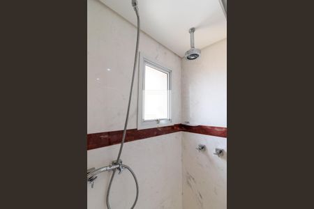 Apartamento à venda com 170m², 4 quartos e 3 vagasBanheiro da Suíte 4 / Closet