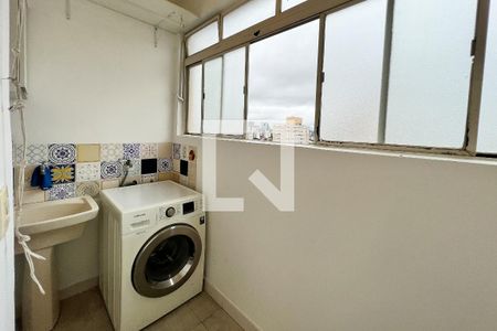 Apartamento para alugar com 65m², 2 quartos e 1 vagaÁrea de Serviço