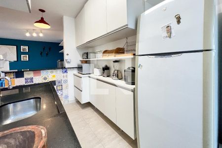 Apartamento para alugar com 65m², 2 quartos e 1 vagaCozinha