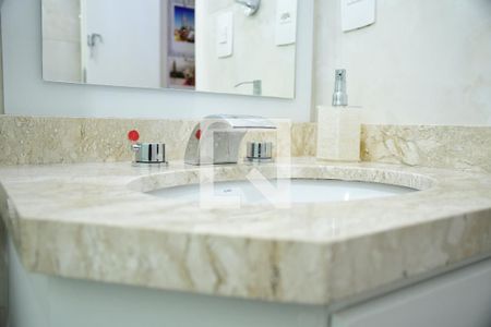 Casa de condomínio para alugar com 115m², 3 quartos e 2 vagasBanheiro Social