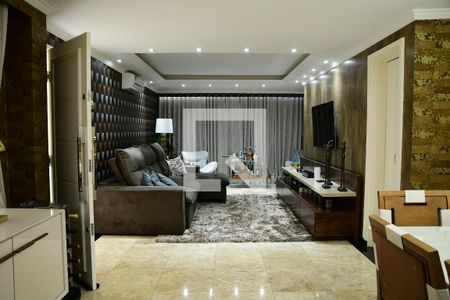 Sala de casa de condomínio para alugar com 3 quartos, 115m² em Paisagem Renoir, Cotia