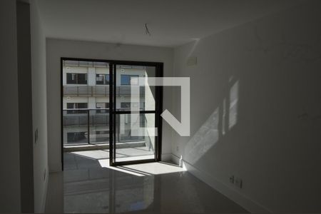 Sala de apartamento para alugar com 1 quarto, 40m² em Freguesia de Jacarepaguá, Rio de Janeiro