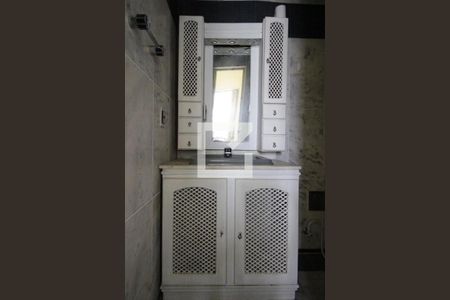 Apartamento para alugar com 87m², 2 quartos e 1 vagaDetalhe do Banheiro