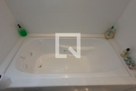 Apartamento para alugar com 130m², 2 quartos e 2 vagasBanheiro da Suíte