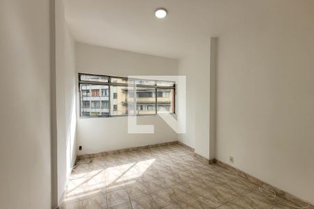 Apartamento à venda com 44m², 1 quarto e sem vagaQuarto
