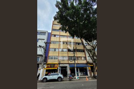 Apartamento à venda com 44m², 1 quarto e sem vagaFachada
