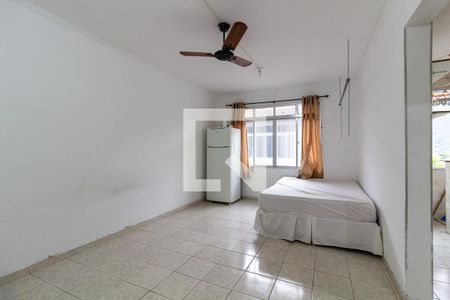 Sala/quarto de kitnet/studio para alugar com 1 quarto, 42m² em Canto do Forte, Praia Grande