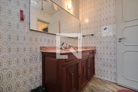 Apartamento à venda com 185m², 3 quartos e 1 vagaBanheiro Suíte