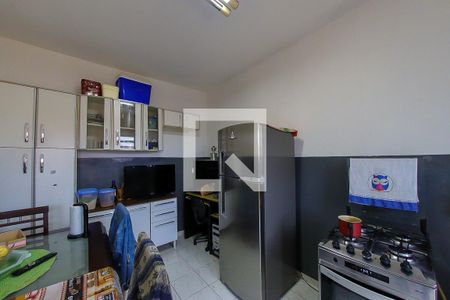 Casa à venda com 210m², 3 quartos e 1 vaga Casa à venda com 210m², 3 quartos e 1 vagaCozinha 2