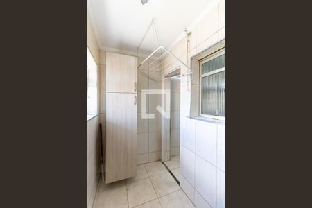 Apartamento à venda com 64m², 2 quartos e 2 vagas Apartamento à venda com 64m², 2 quartos e 2 vagasLavanderia