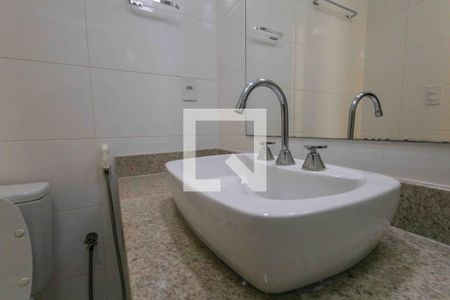 Apartamento para alugar com 110m², 3 quartos e 2 vagasBanheiro Social