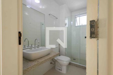 Apartamento para alugar com 110m², 3 quartos e 2 vagasBanheiro da Suite