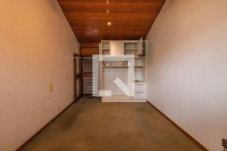 Casa de condomínio à venda com 478m², 4 quartos e 3 vagas Casa de condomínio à venda com 478m², 4 quartos e 3 vagasSala Privativa