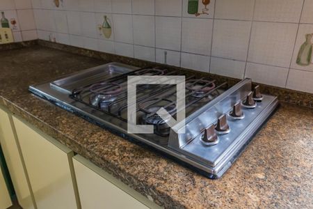 Casa de condomínio à venda com 478m², 4 quartos e 3 vagas Casa de condomínio à venda com 478m², 4 quartos e 3 vagasDetalhe da Cozinha