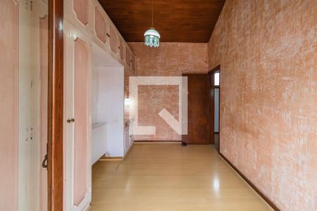 Casa de condomínio à venda com 478m², 4 quartos e 3 vagas Casa de condomínio à venda com 478m², 4 quartos e 3 vagasQuarto 2