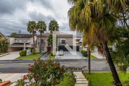 Casa de condomínio à venda com 478m², 4 quartos e 3 vagas Casa de condomínio à venda com 478m², 4 quartos e 3 vagasVista da Suíte 1