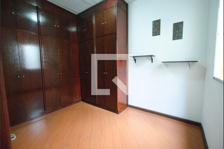 Casa à venda com 146m², 3 quartos e 2 vagas Casa à venda com 146m², 3 quartos e 2 vagasQuarto 2