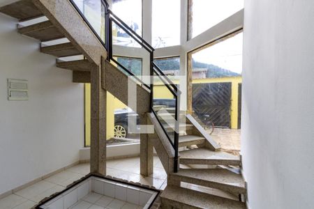 Detalhe da sala 1 de casa para alugar com 4 quartos, 252m² em Canto do Forte, Praia Grande