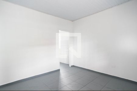 Sala de casa para alugar com 2 quartos, 100m² em Jardim Mangalot, São Paulo
