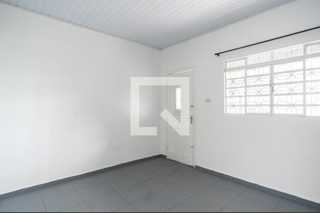 Sala de casa para alugar com 2 quartos, 100m² em Jardim Mangalot, São Paulo