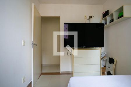 Quarto 1 de apartamento à venda com 2 quartos, 50m² em Jardim Íris, São Paulo