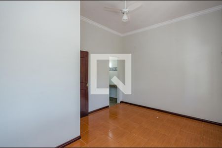 Casa à venda com 200m², 3 quartos e 4 vagasSuíte