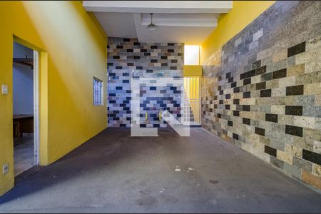 Casa à venda com 200m², 3 quartos e 4 vagasGaragem