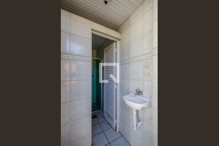 Casa à venda com 200m², 3 quartos e 4 vagasBanheiro anexo