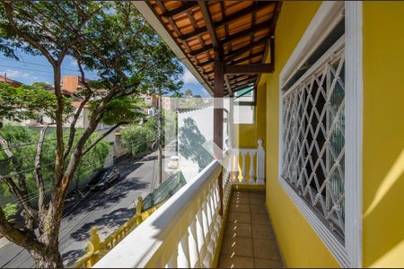 Casa à venda com 200m², 3 quartos e 4 vagasVaranda da Sala