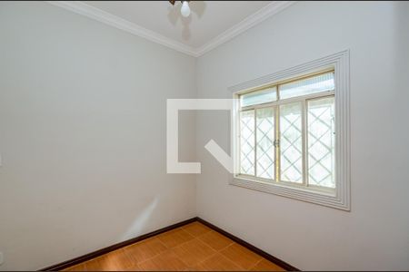 Casa à venda com 200m², 3 quartos e 4 vagasQuarto 3