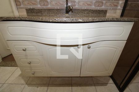 Casa à venda com 300m², 4 quartos e 5 vagasBanheiro da Suíte