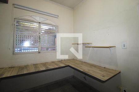 Casa à venda com 300m², 4 quartos e 5 vagasEscritório - Sala 1