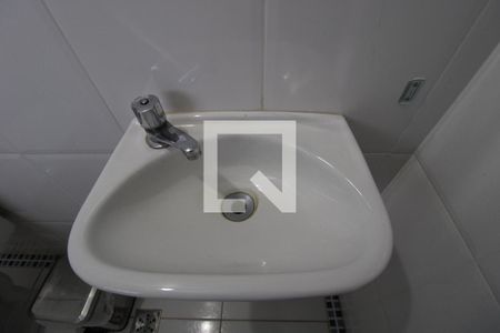 Casa à venda com 300m², 4 quartos e 5 vagasBanheiro 