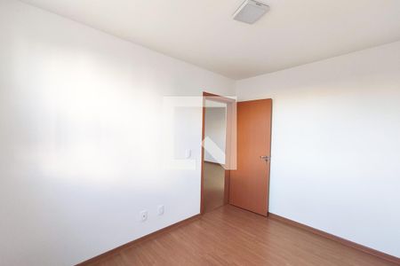 Quarto 1 de apartamento à venda com 2 quartos, 43m² em Vila Rosa, Novo Hamburgo