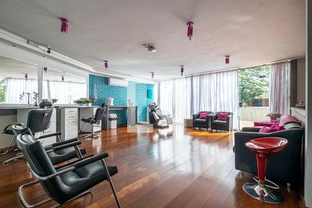 Casa à venda com 5 quartos, 400m² em Sumarezinho, São Paulo