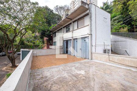 Casa à venda com 5 quartos, 400m² em Sumarezinho, São Paulo