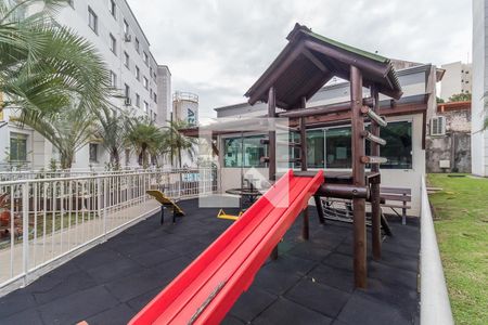 Apartamento para alugar com 47m², 2 quartos e 1 vaga Apartamento para alugar com 47m², 2 quartos e 1 vagaÁrea comum - Playground