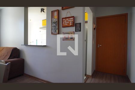 Sala  de apartamento para alugar com 2 quartos, 47m² em Rubem Berta, Porto Alegre