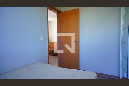 Quarto 1 de apartamento para alugar com 2 quartos, 47m² em Rubem Berta, Porto Alegre