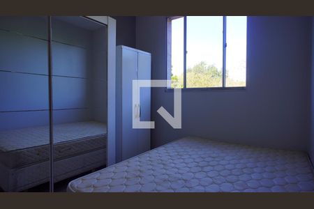 Quarto 1 de apartamento para alugar com 2 quartos, 47m² em Rubem Berta, Porto Alegre
