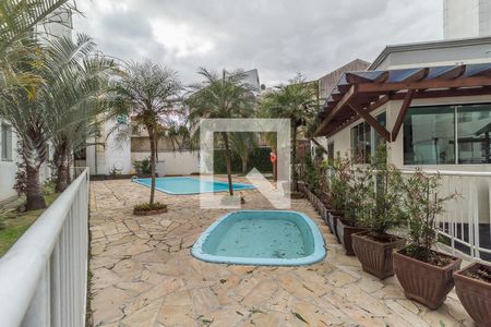 Apartamento para alugar com 47m², 2 quartos e 1 vaga Apartamento para alugar com 47m², 2 quartos e 1 vagaÁrea comum - Piscina